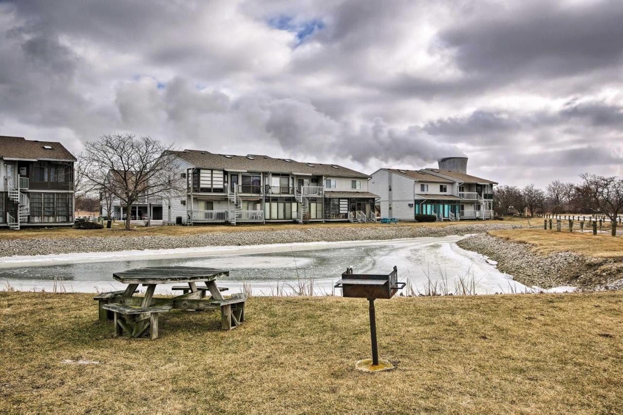 Condo With Balcony, Dock And Access To Lake Erie Sand Beach Εξωτερικό φωτογραφία