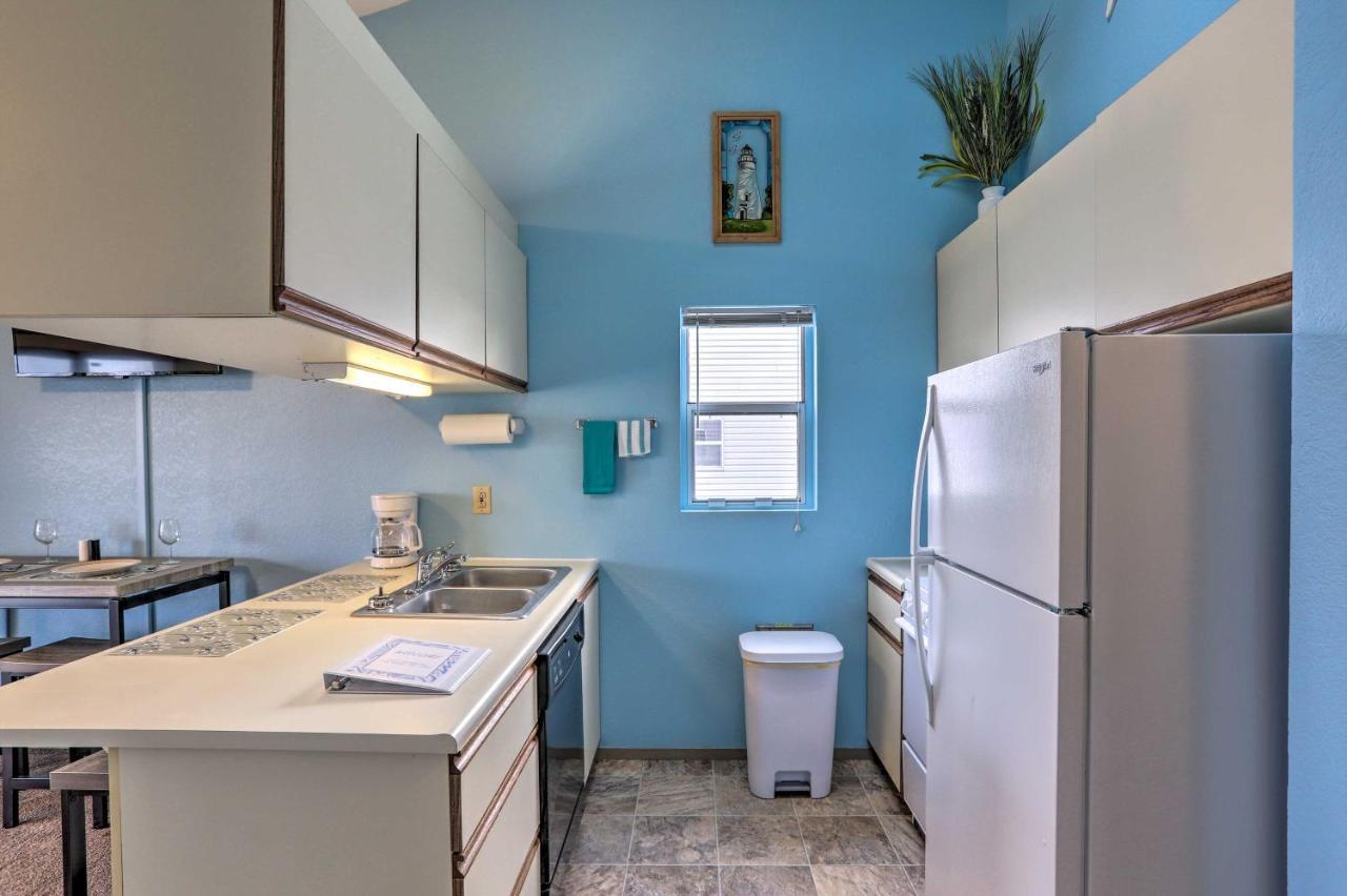 Condo With Balcony, Dock And Access To Lake Erie Sand Beach Εξωτερικό φωτογραφία