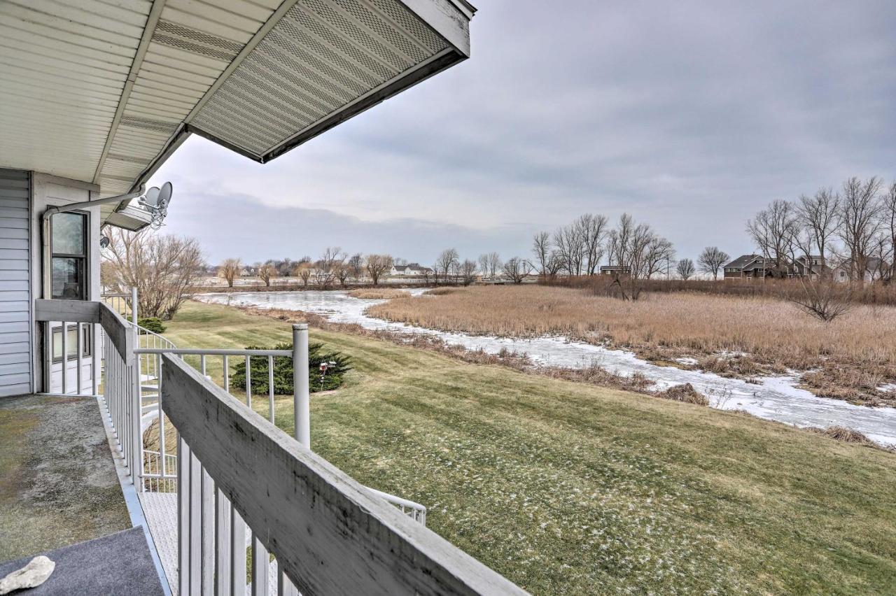 Condo With Balcony, Dock And Access To Lake Erie Sand Beach Εξωτερικό φωτογραφία
