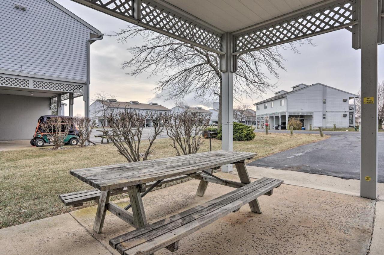 Condo With Balcony, Dock And Access To Lake Erie Sand Beach Εξωτερικό φωτογραφία